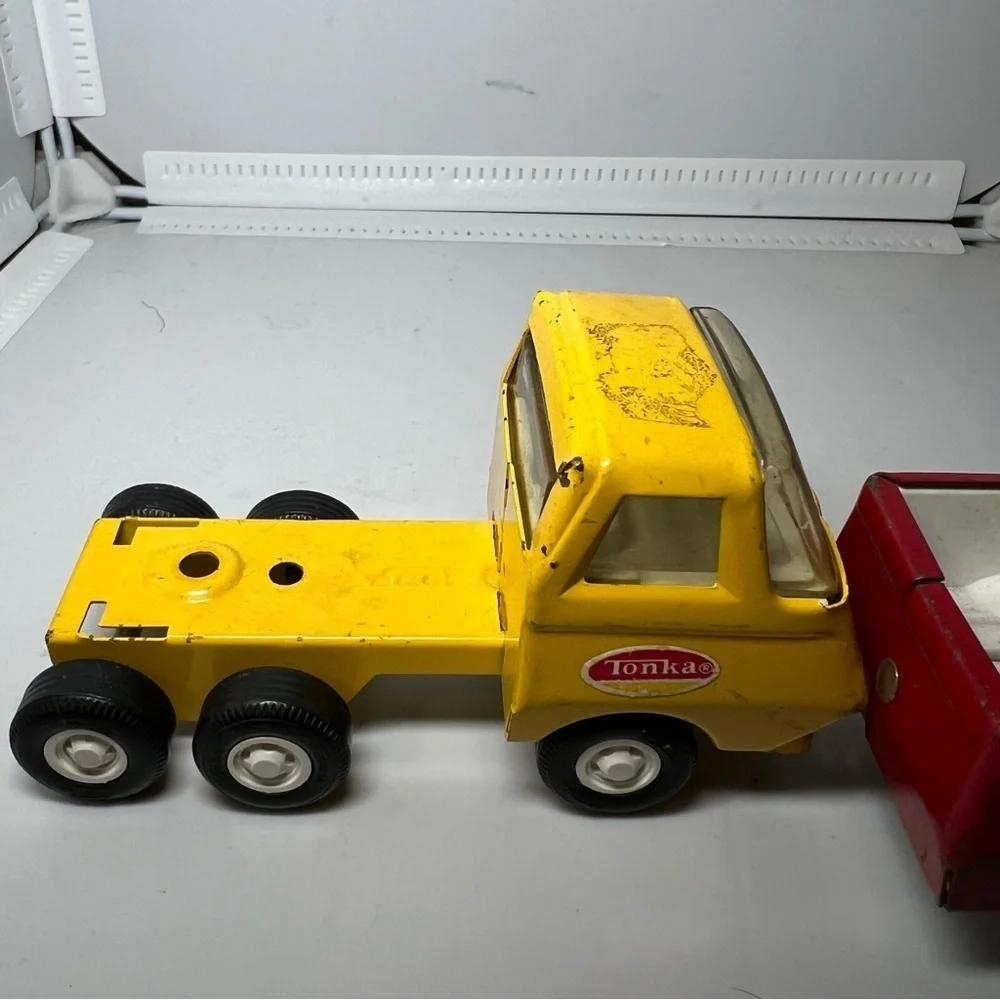 Vintage 1970s Mini Small TONKA TRUCK Lowboy Carrier 55010/1960s Pickup Truck Bed